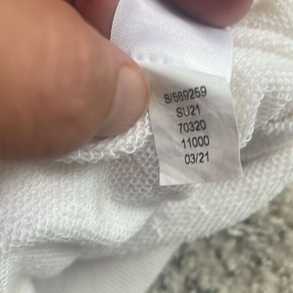 Lou & Grey Star Applique Sweatshirt Cream Pink Red Size Medium - Picture 9 of 9